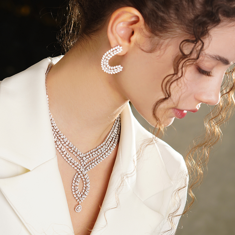 سرویس Diamond